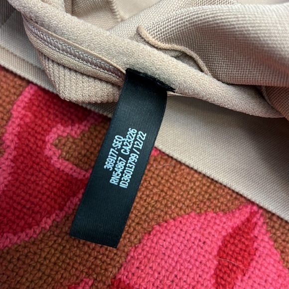 PINK VICTORIAS SECRET ACTIVE SET TAN SIZE SMALL - Picture 14 of 16